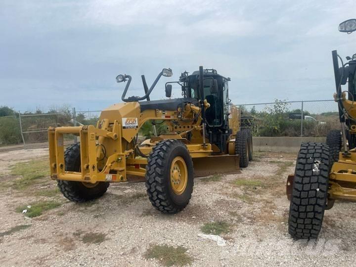 CAT 140 M 2 معدات تمهيد الطرق