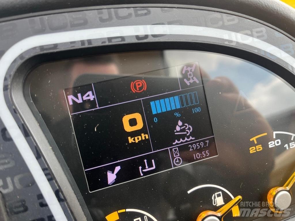 JCB 536-60 Agri Plus مناولات متداخلة