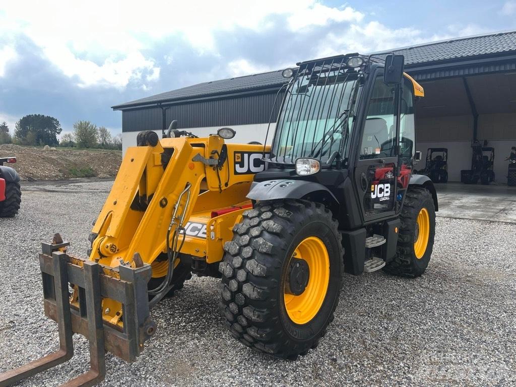 JCB 536-60 Agri Plus مناولات متداخلة