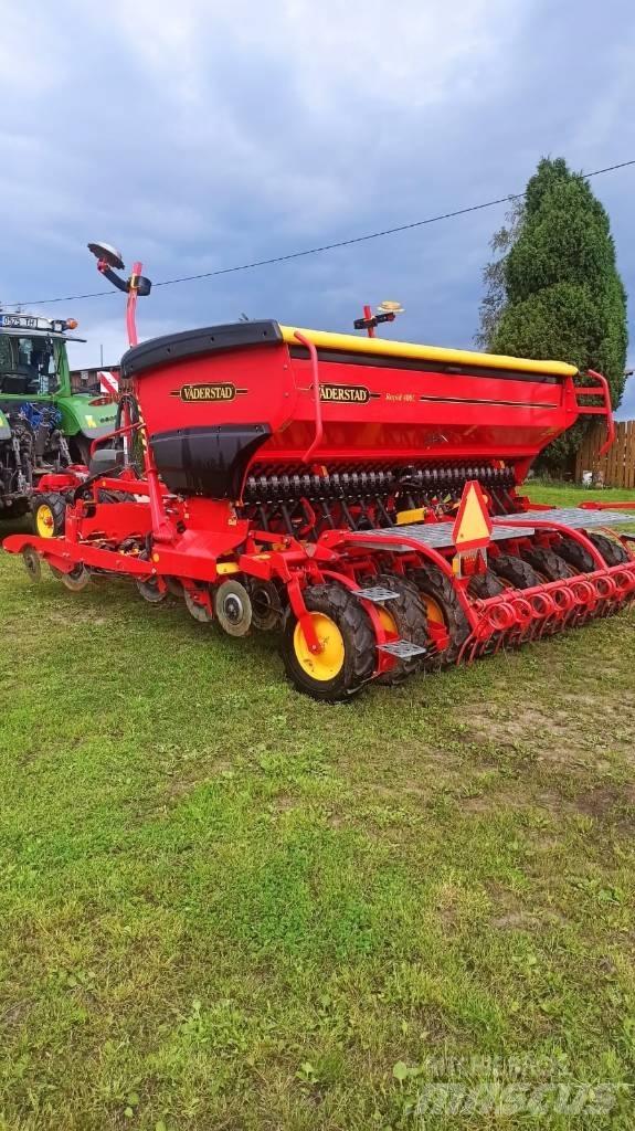 Väderstad Rapid400C مثاقيب
