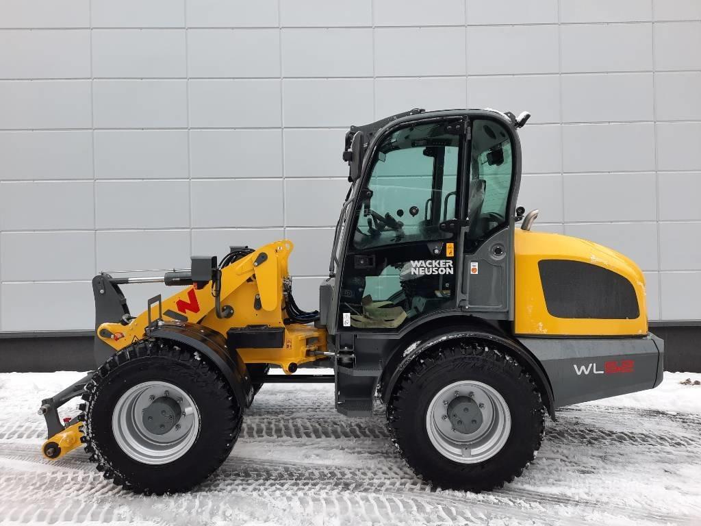 Wacker Neuson WL 52 لوادر بعجل