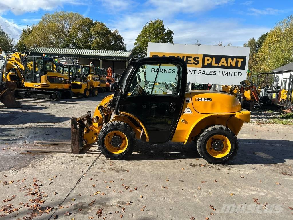 JCB 520-40 مناولات متداخلة