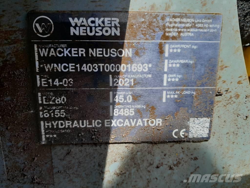 Wacker Neuson EZ 80 حفارات زحافة