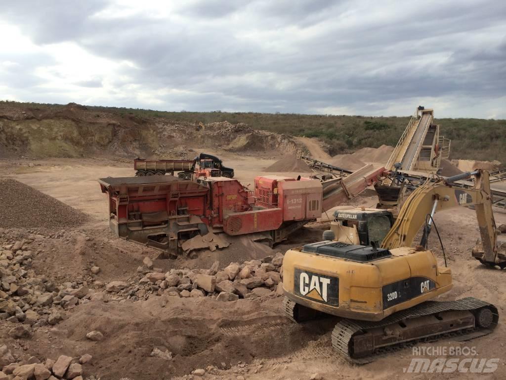 Terex Finlay I-1312 الكسارات المتنقلة