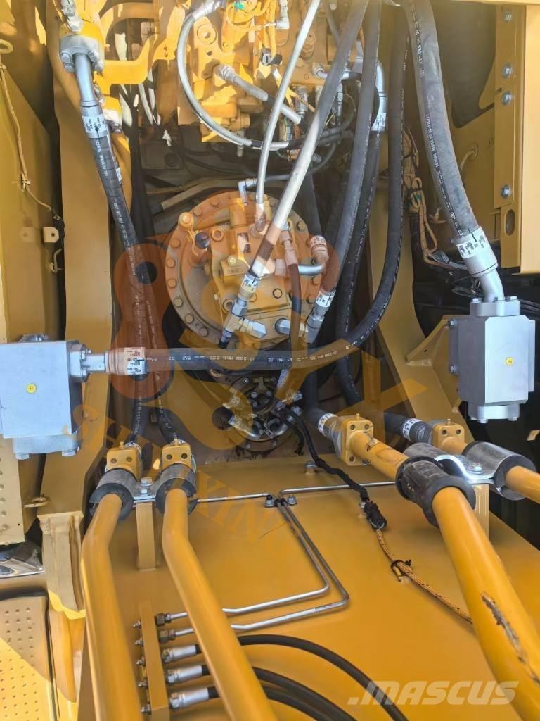 CAT 345GC حفارات زحافة