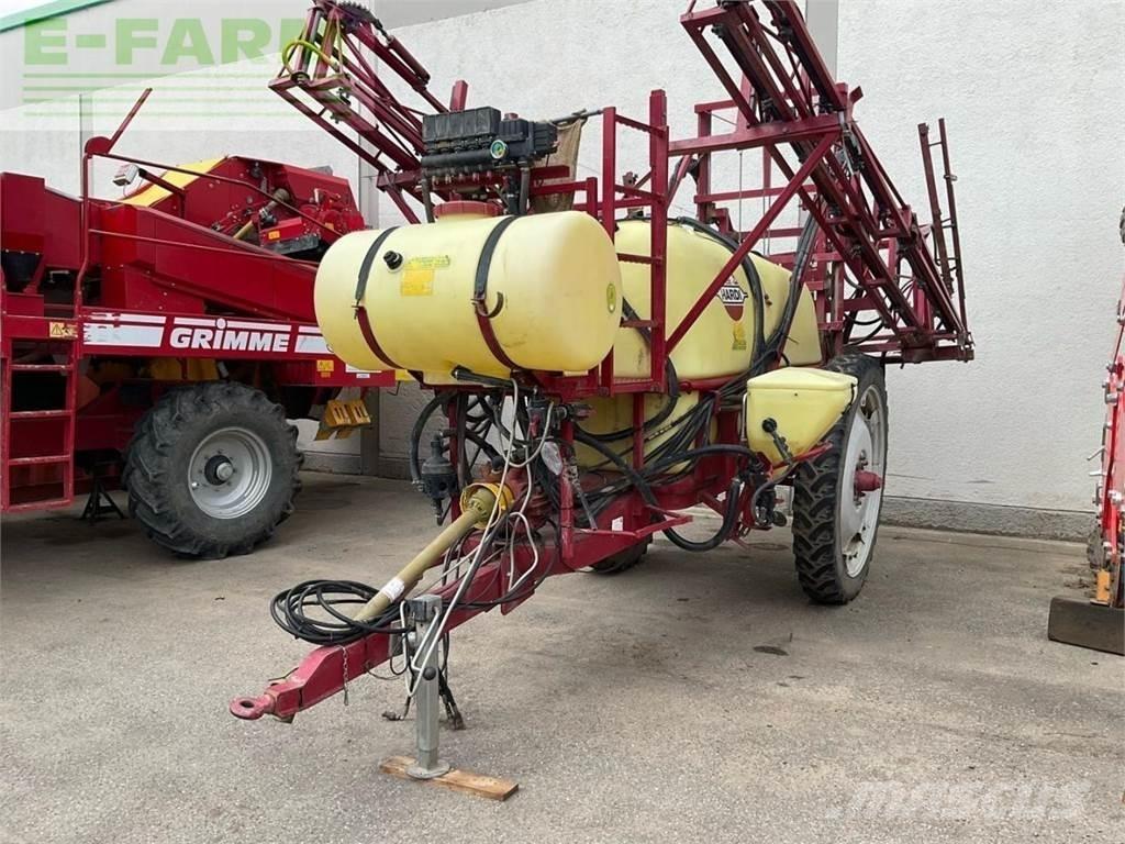 Hardi Commander الرشاشات