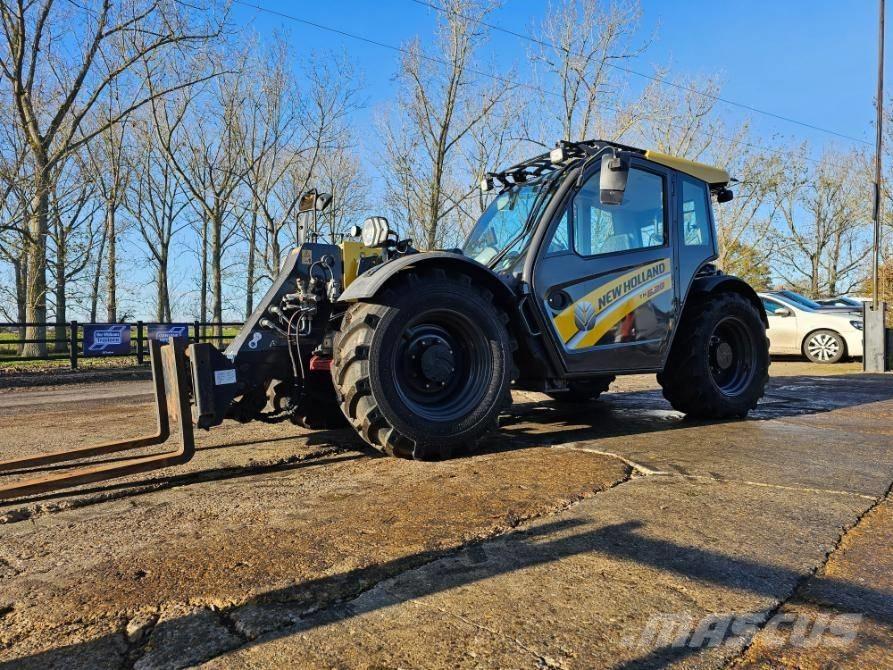 New Holland TH6.28 مناولات متداخلة