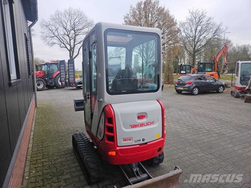 Takeuchi TB216 حفارات صغيرة أقل من 7 طن (حفارات صغيرة)