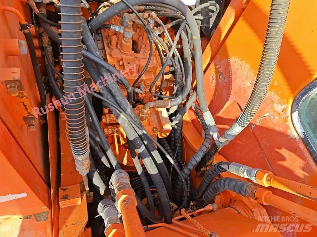 Doosan DH 150 W-7 حفارات بعجل