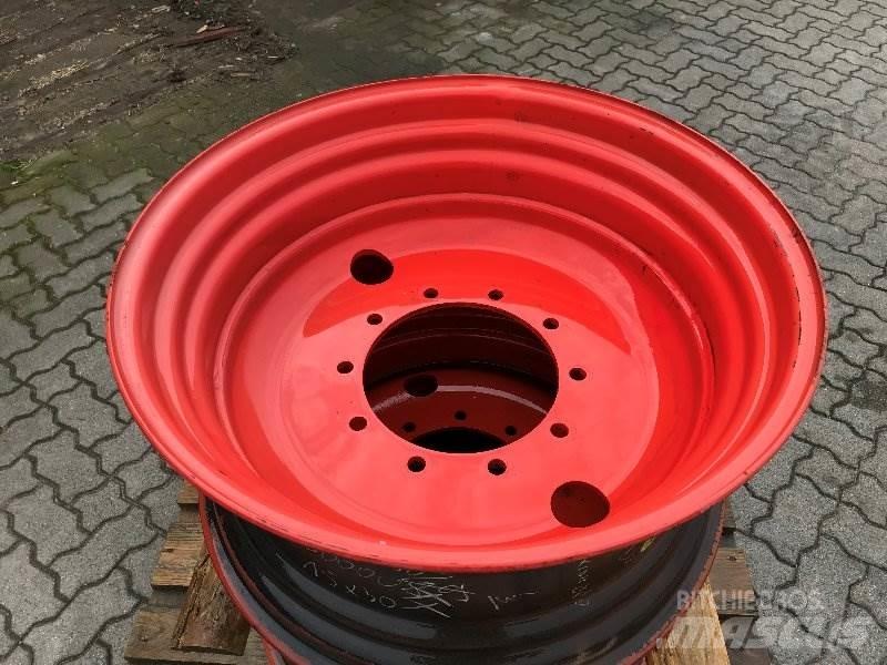  SONSTIGE 15 x 30 ماكينات زراعية أخرى