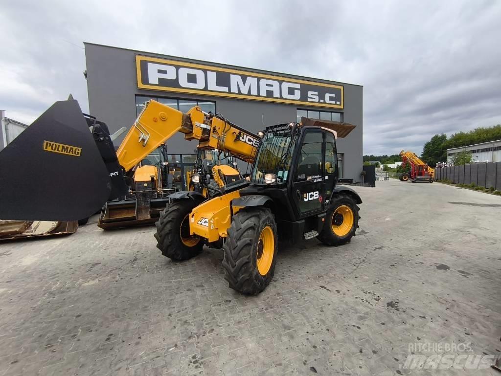 JCB 535-95 مناولات متداخلة