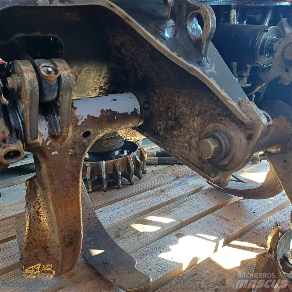 Komatsu C124 رؤوس حصادات