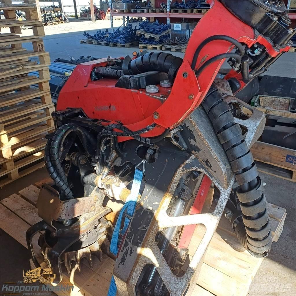 Komatsu C124 رؤوس حصادات