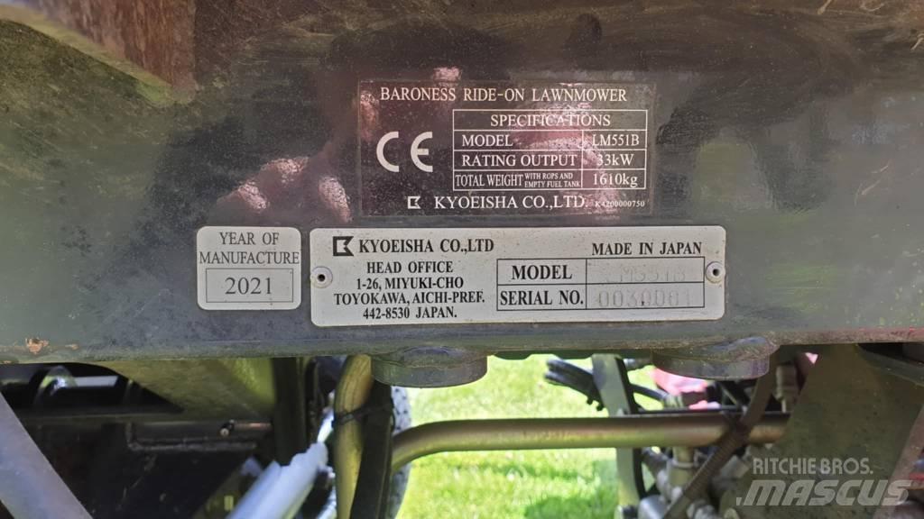 Baroness LM551B ركوب الحشائش
