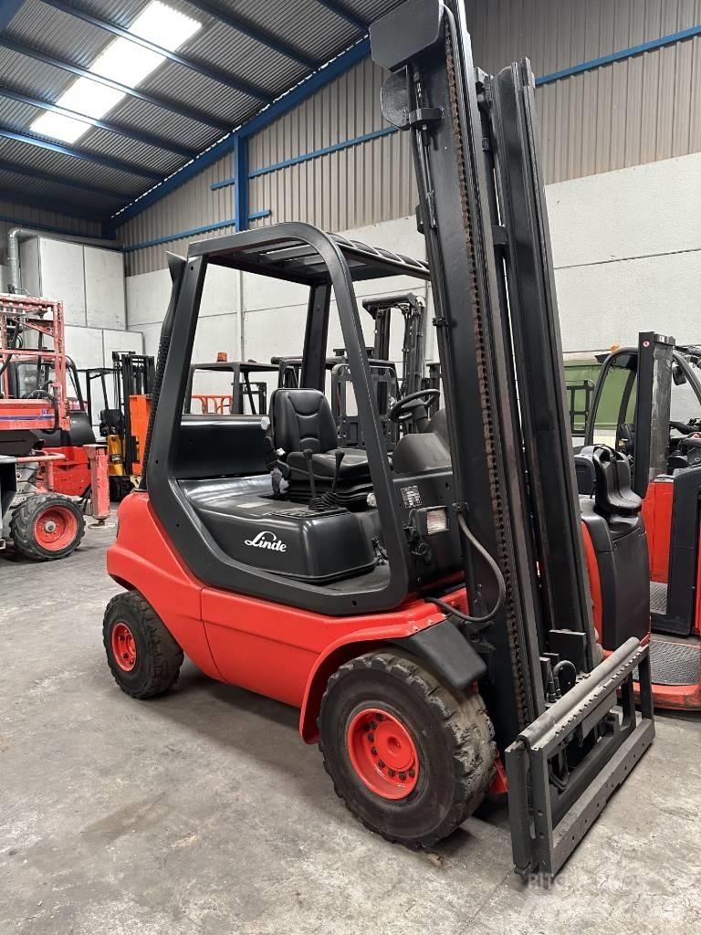 Linde H 20 D شاحنات الديزل
