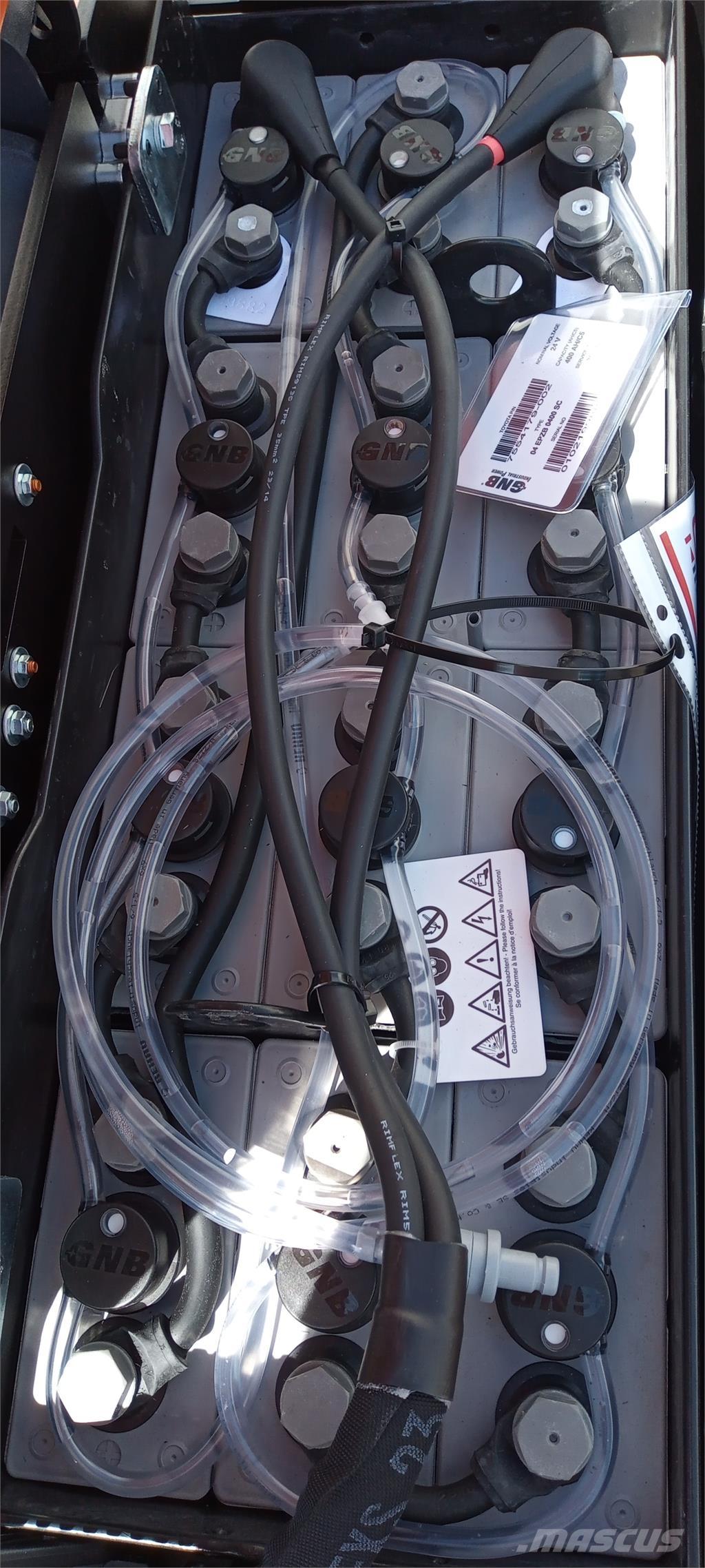 Toyota LPE 250 معدات التكديس الجوالة