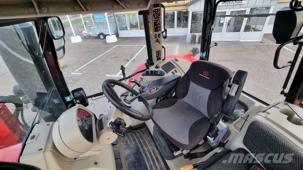 Massey Ferguson 7718 الجرارات