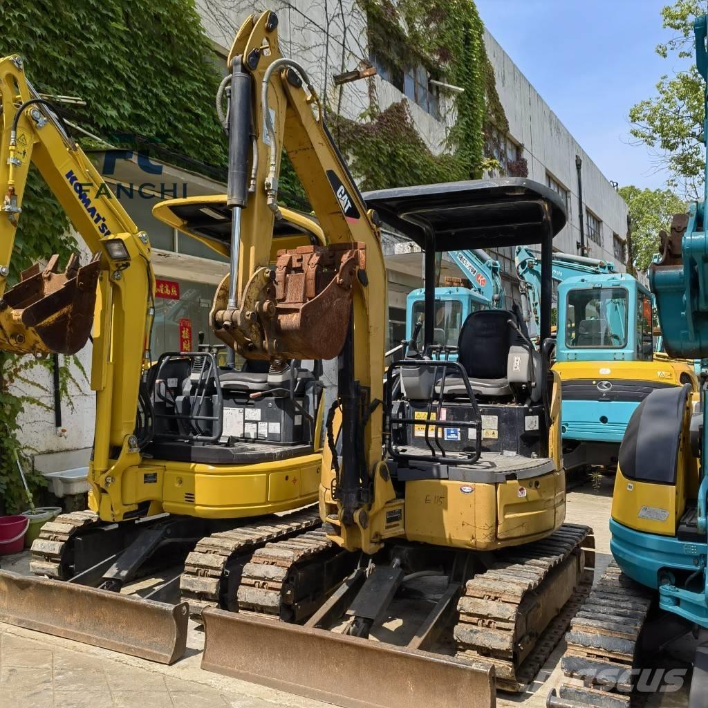 CAT 302 CR حفارات زحافة