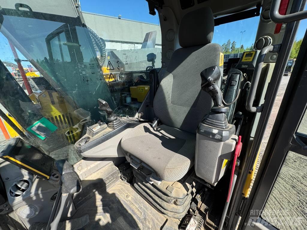 Volvo ECR 145 E حفارات زحافة