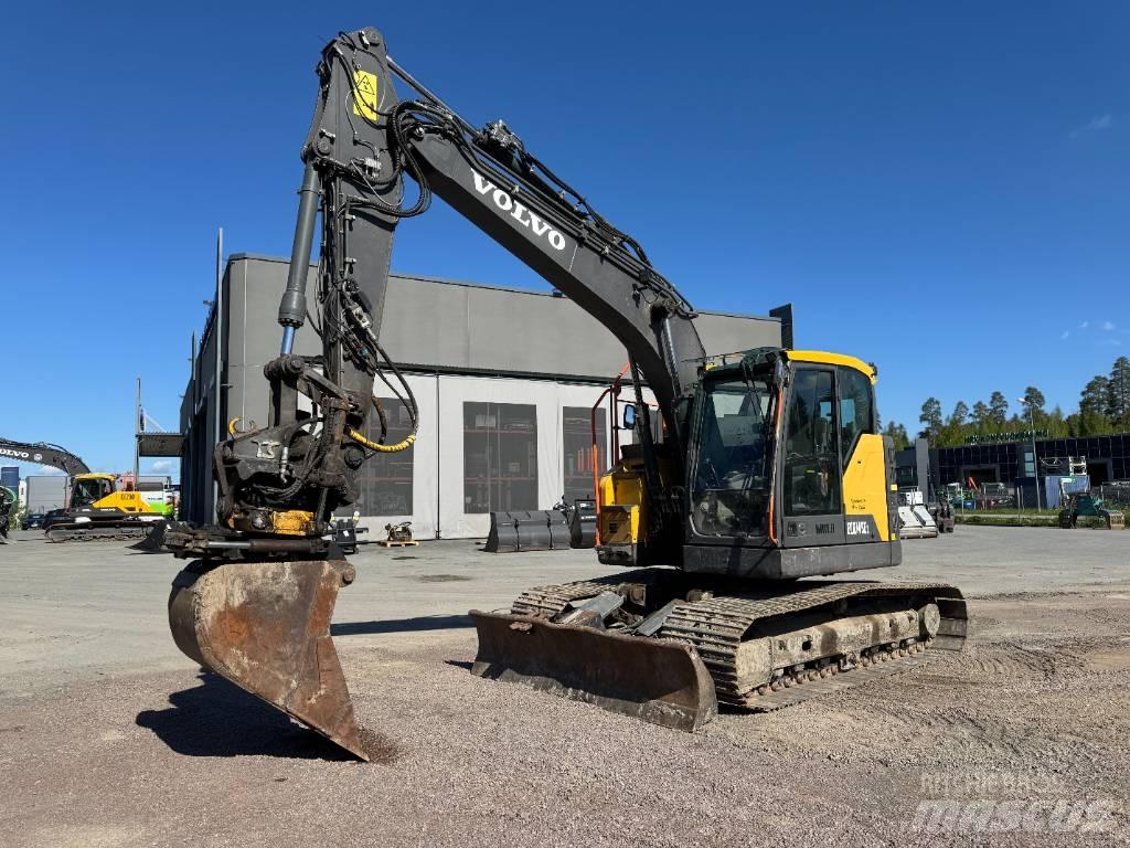 Volvo ECR 145 E حفارات زحافة