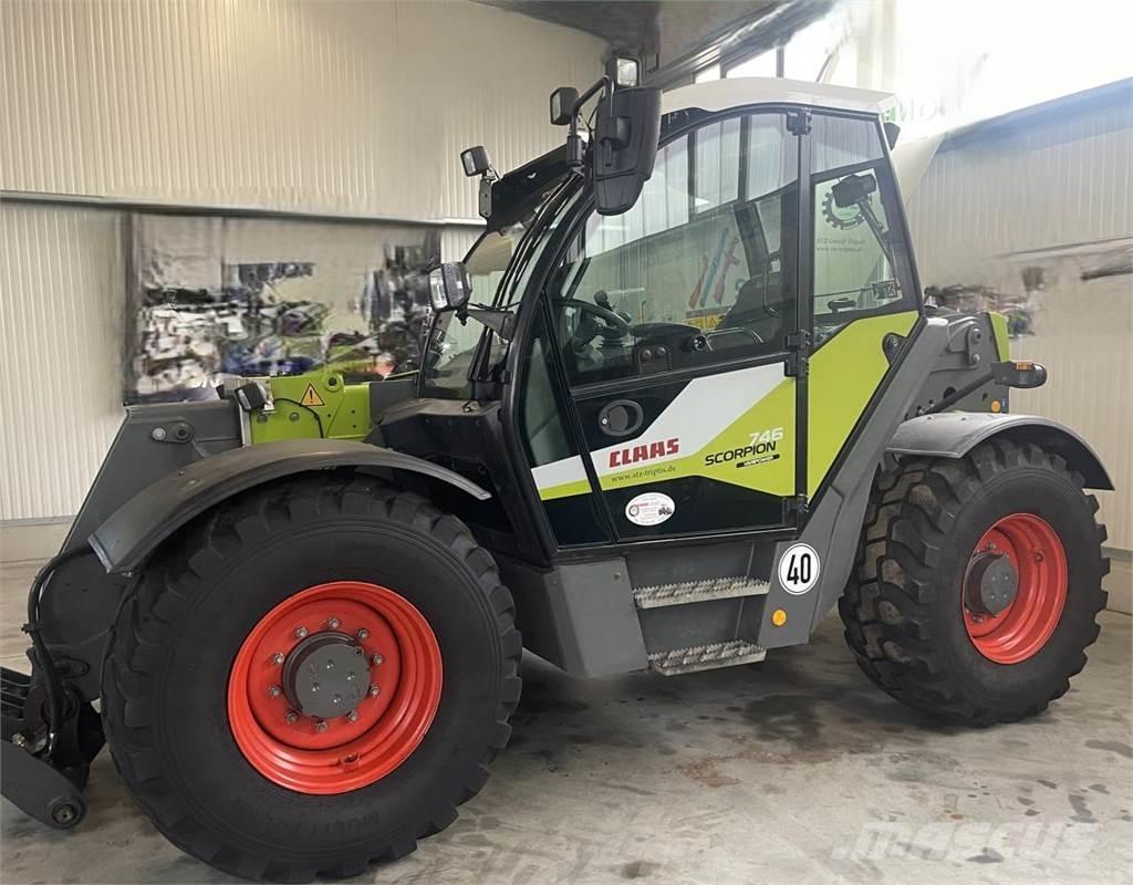 CLAAS Scorpion 746 معدات مناولة لأغراض الزراعة