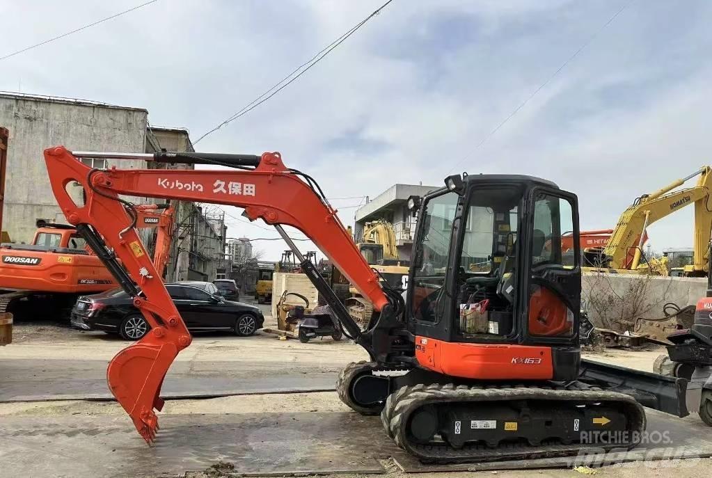 Kubota KX 163 حفارات زحافة