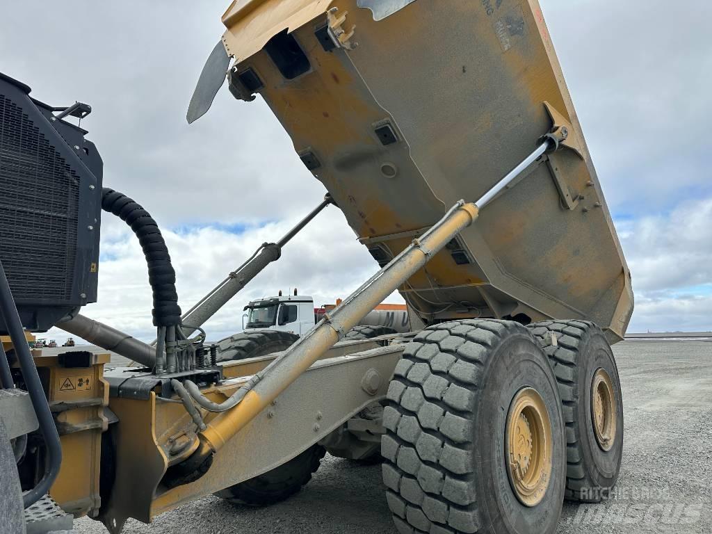 Bell B 45 E شاحنات المخلفات الصلبة