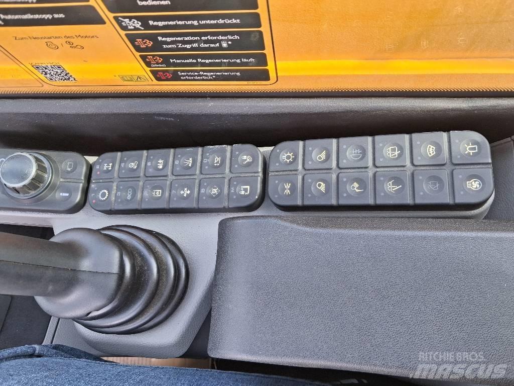 JCB 536-95 Agri Xtra معدات مناولة لأغراض الزراعة