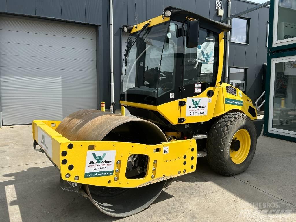 Bomag BW 177 D-5 مداحل أحادية الأسطوانة