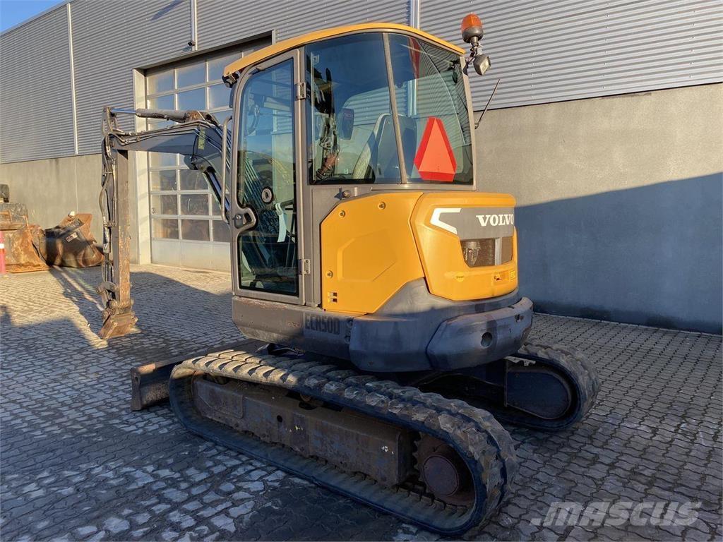 Volvo ECR50 حفارات بعجل