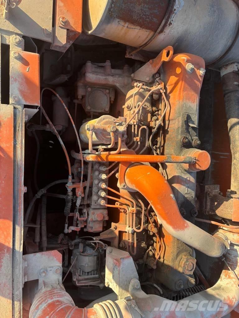 Hitachi EX 355 حفارات زحافة