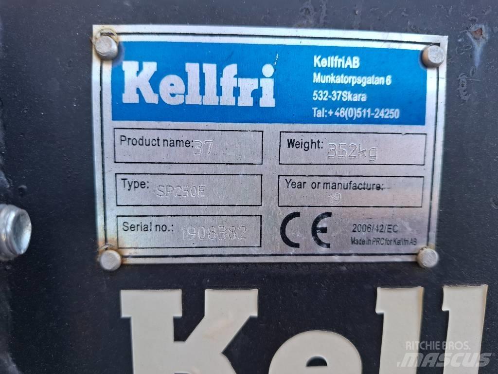 Kellfri SP250E حراثات ونصول الجليد