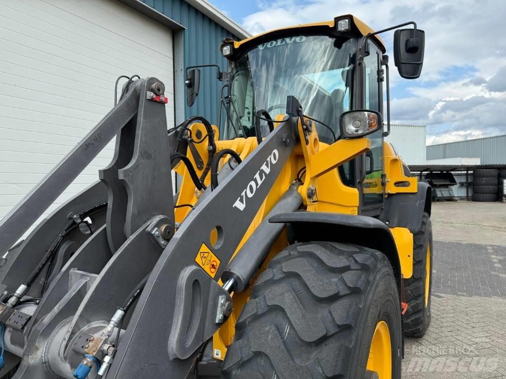 Volvo L50HS لوادر بعجل