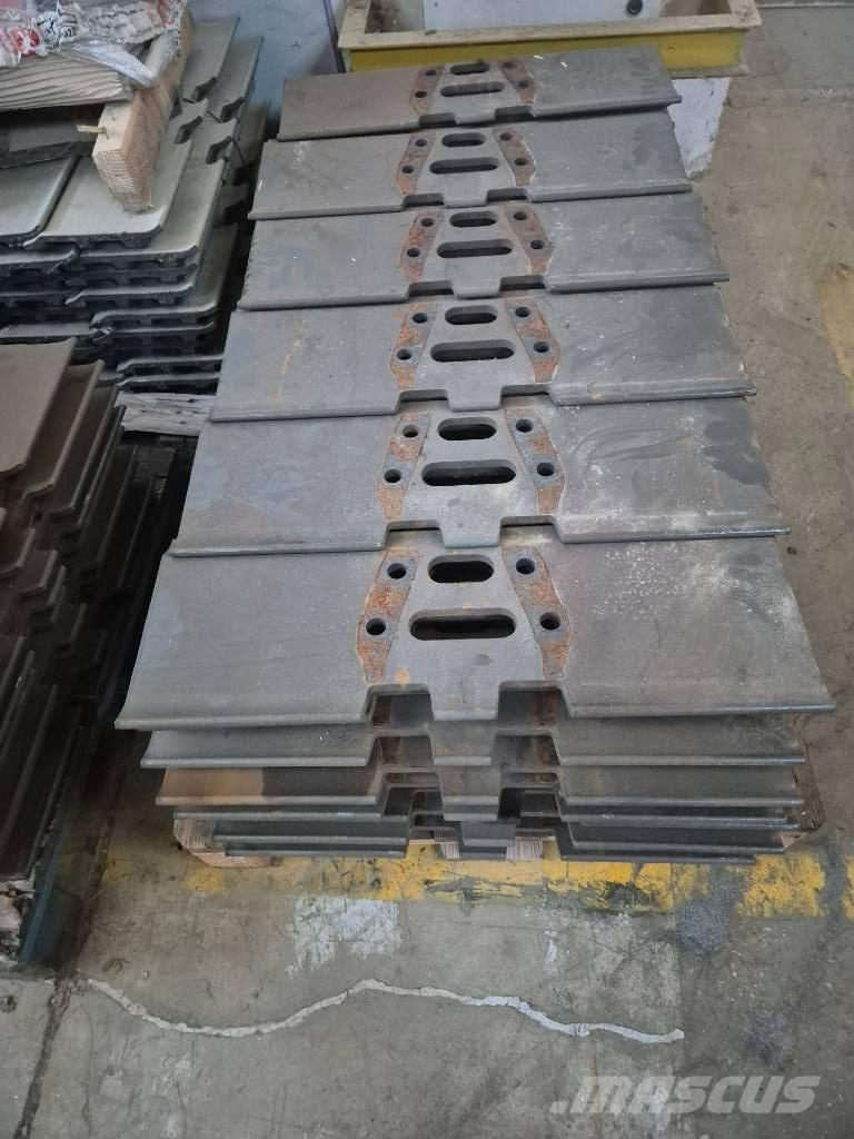 Sennebogen 613 المسارات والسلاسل والهيكل السفلي