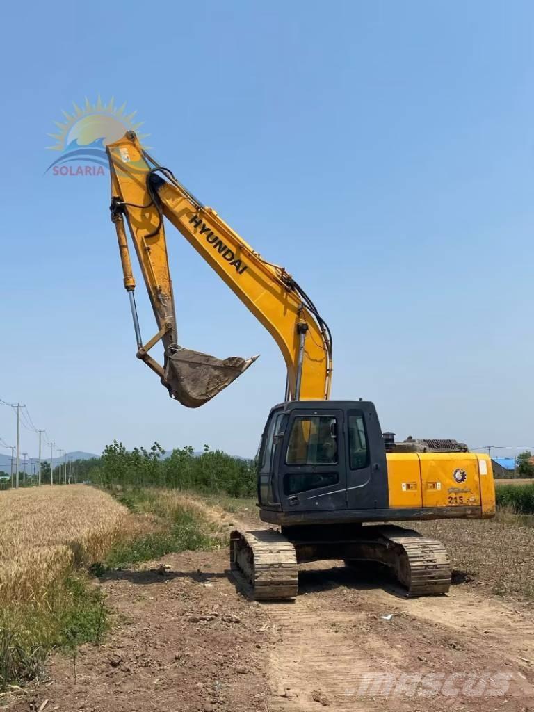 Hyundai Robex 215-7 حفارات زحافة