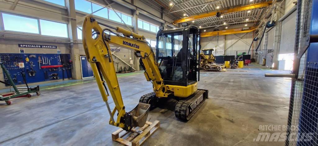 Komatsu PC 26 MR حفارات صغيرة أقل من 7 طن (حفارات صغيرة)