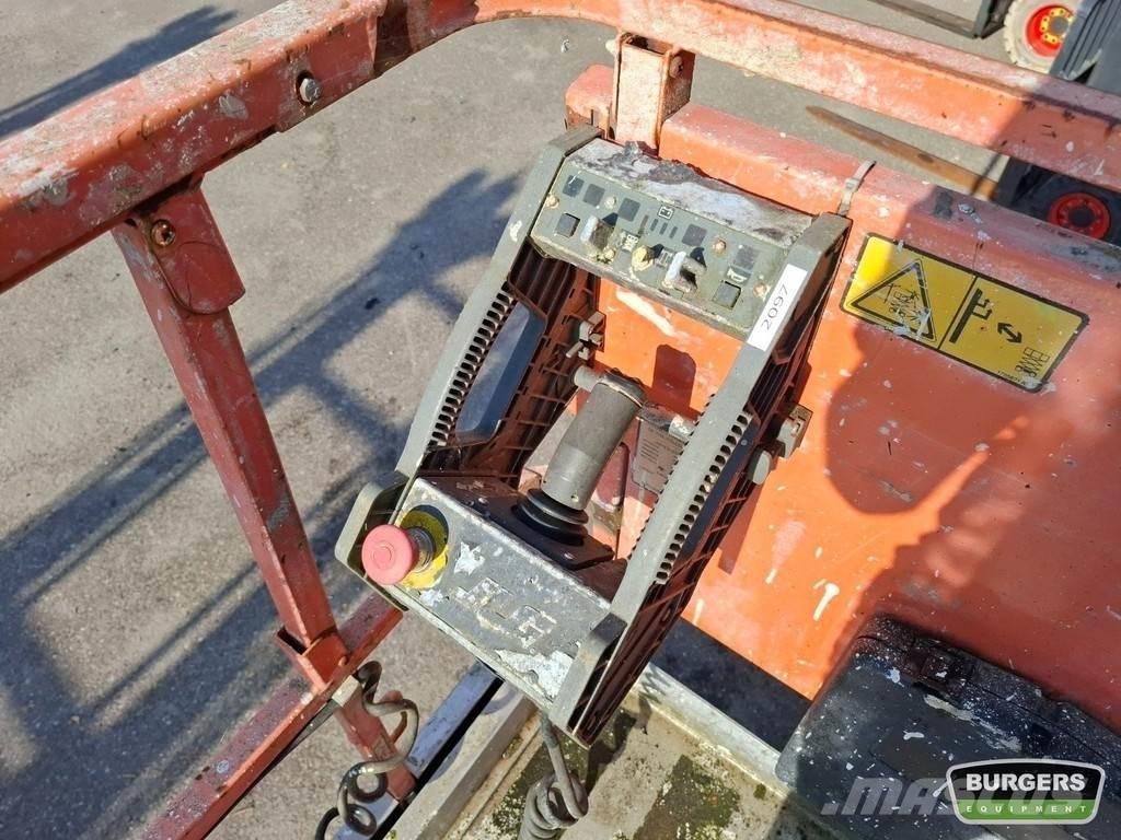 JLG 3246ES رافعات مقصية الشكل
