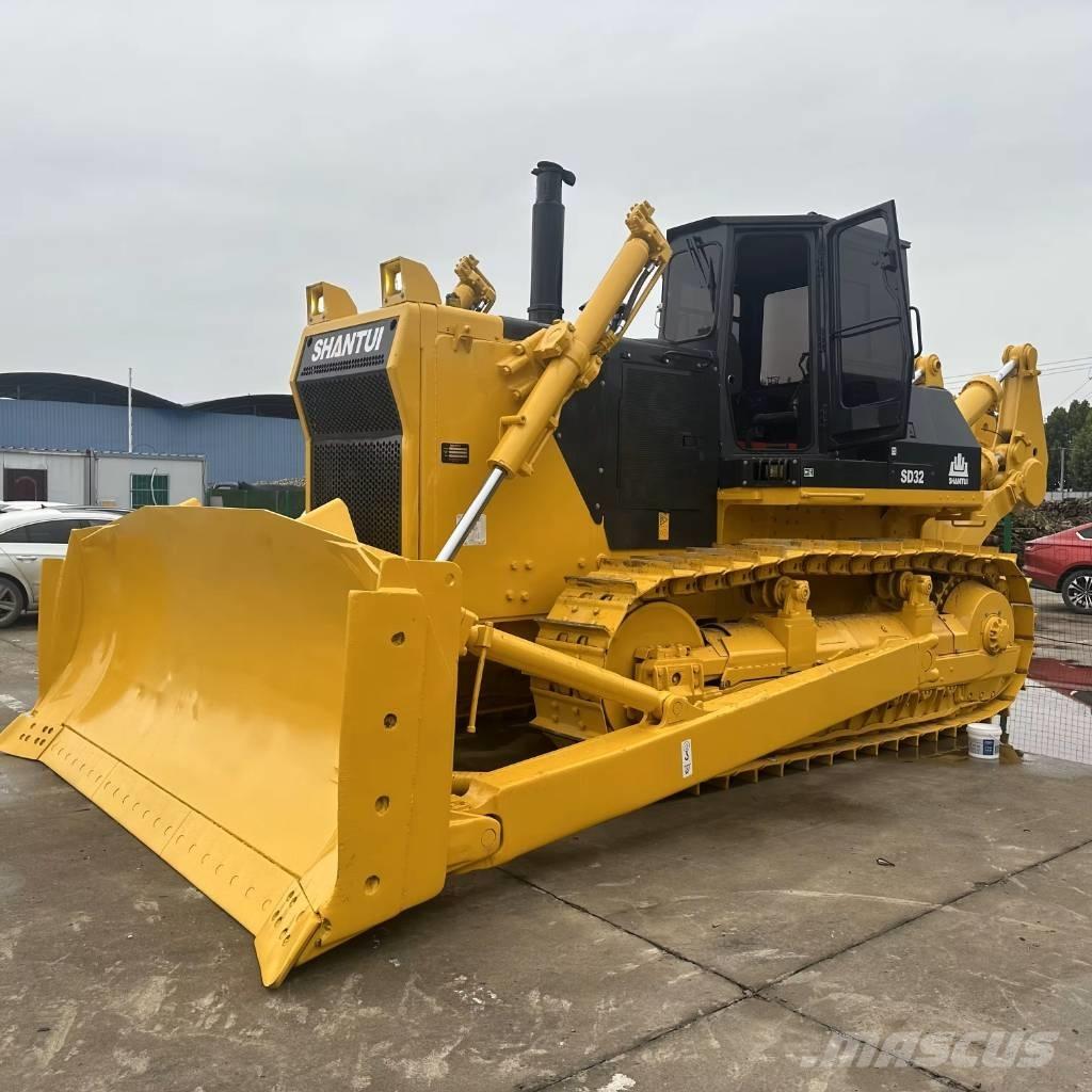 Shantui SD32 بلدوزرات مجنزرة