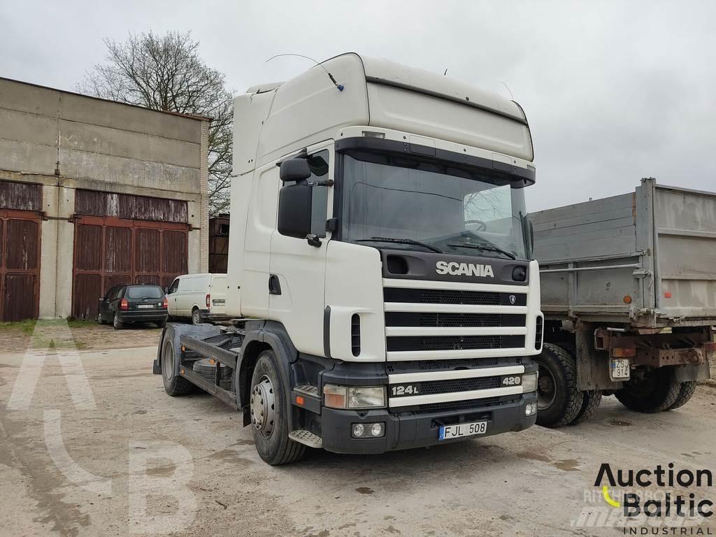 Scania R 124 LA وحدات الجر