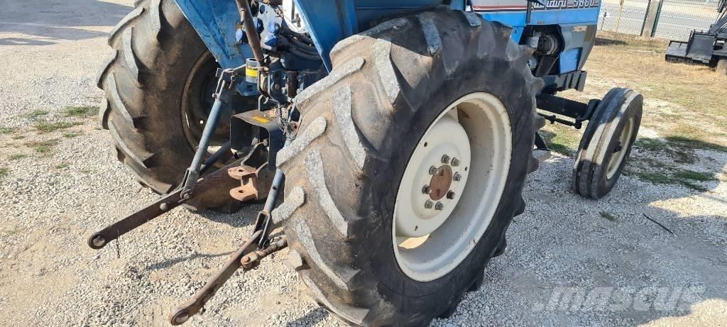 Landini 5860 الجرارات