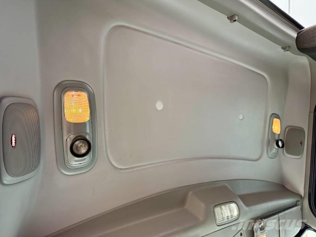 Peterbilt 389 وحدات الجر