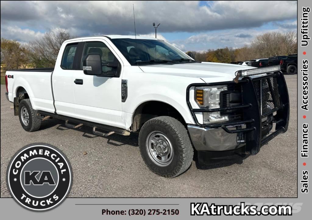 Ford F 250 XL SD أخرى