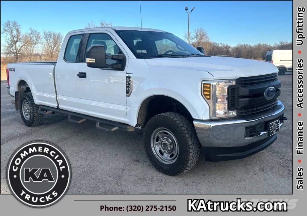 Ford F 250 XL SD أخرى