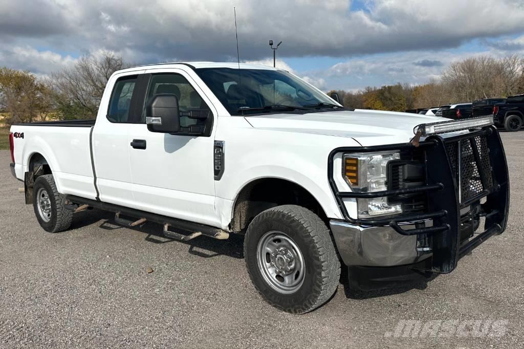 Ford F 250 XL SD أخرى