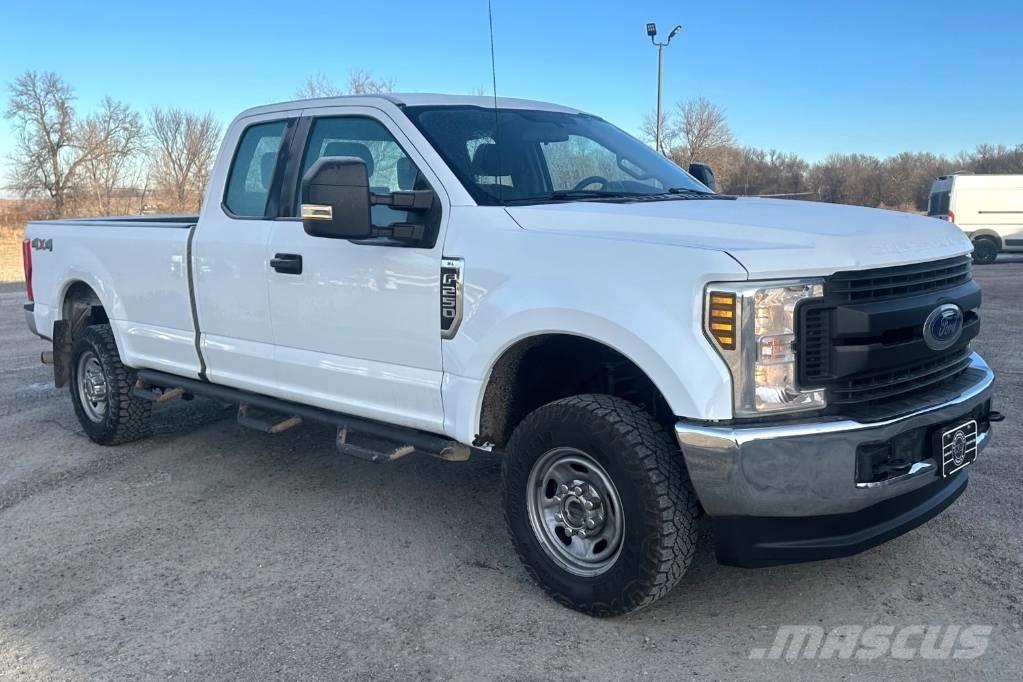 Ford F 250 XL SD أخرى