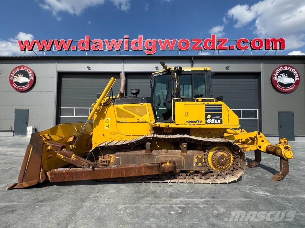 Komatsu D 65 EX-17 بلدوزرات مجنزرة