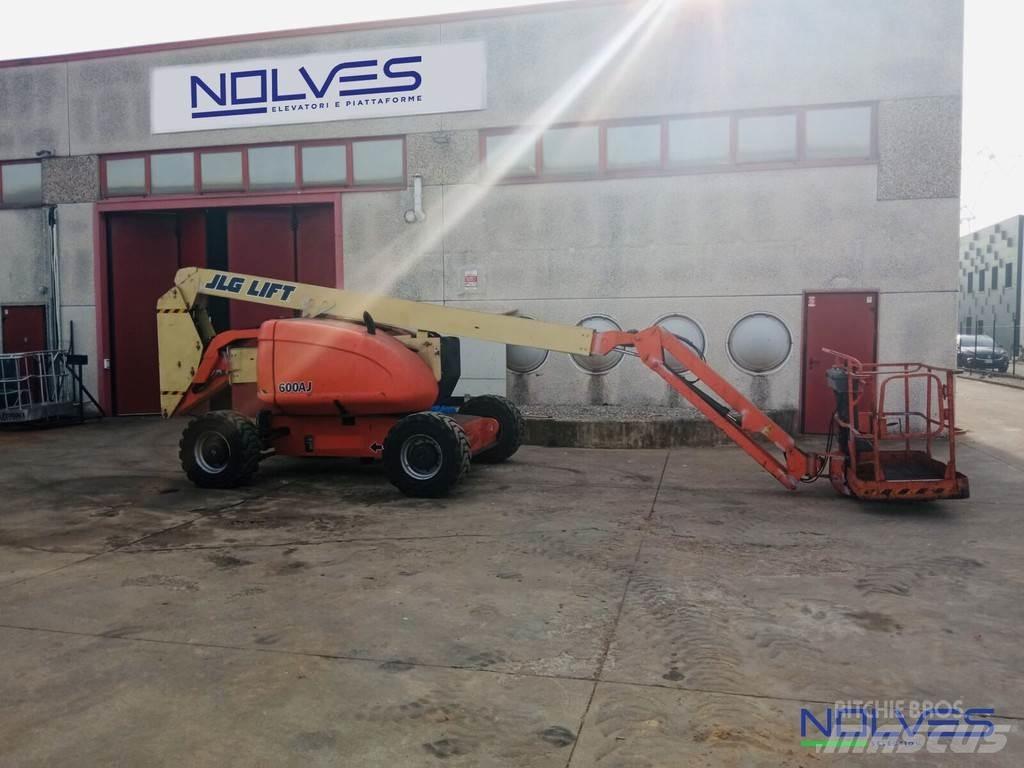 JLG 600AJ رافعات سلة مفصلية