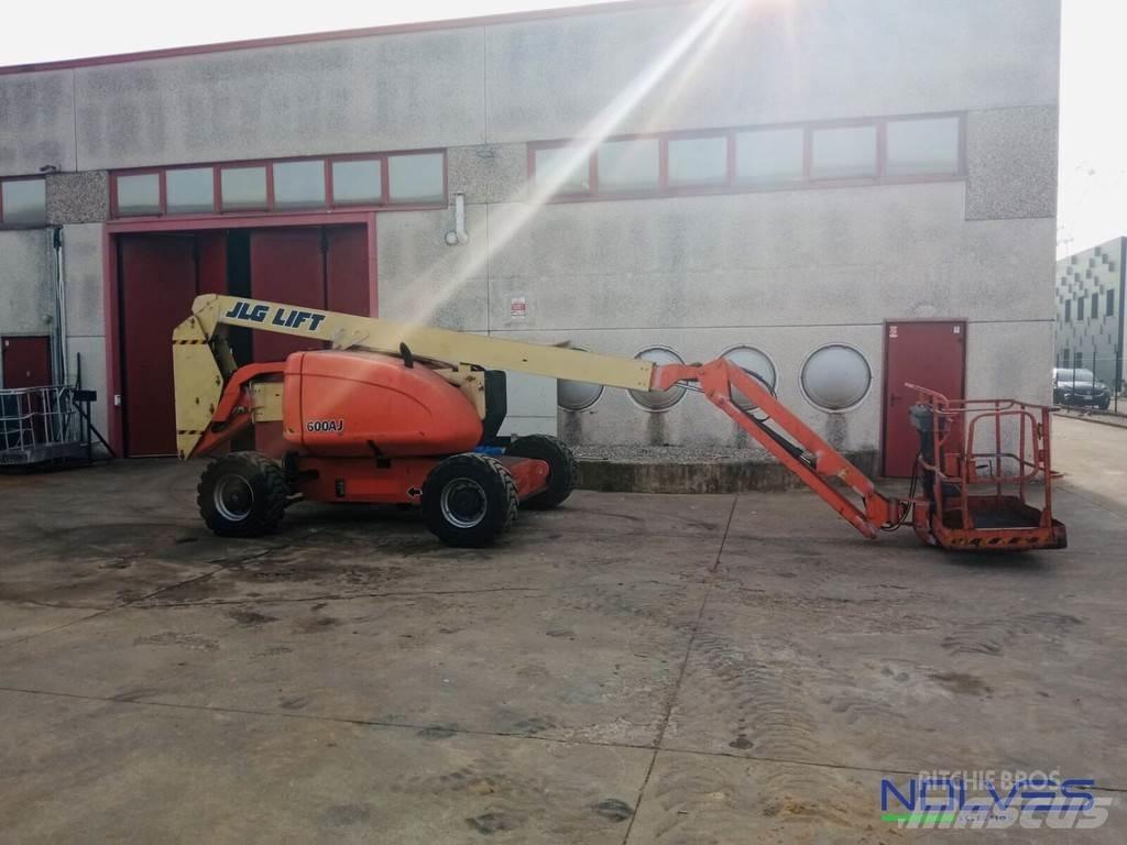 JLG 600AJ رافعات سلة مفصلية