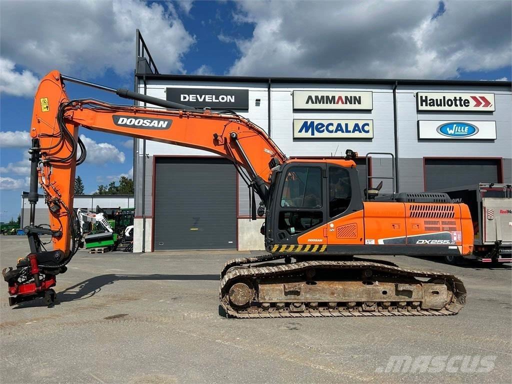 Doosan DX255LC-5 حفارات زحافة