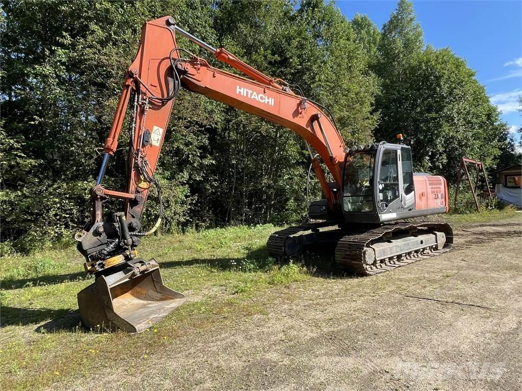Hitachi ZX210 LC-3 حفارات زحافة